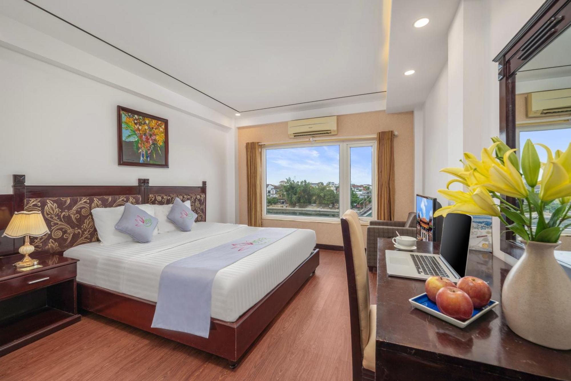 Vina Spa Hotel Hue Exterior foto